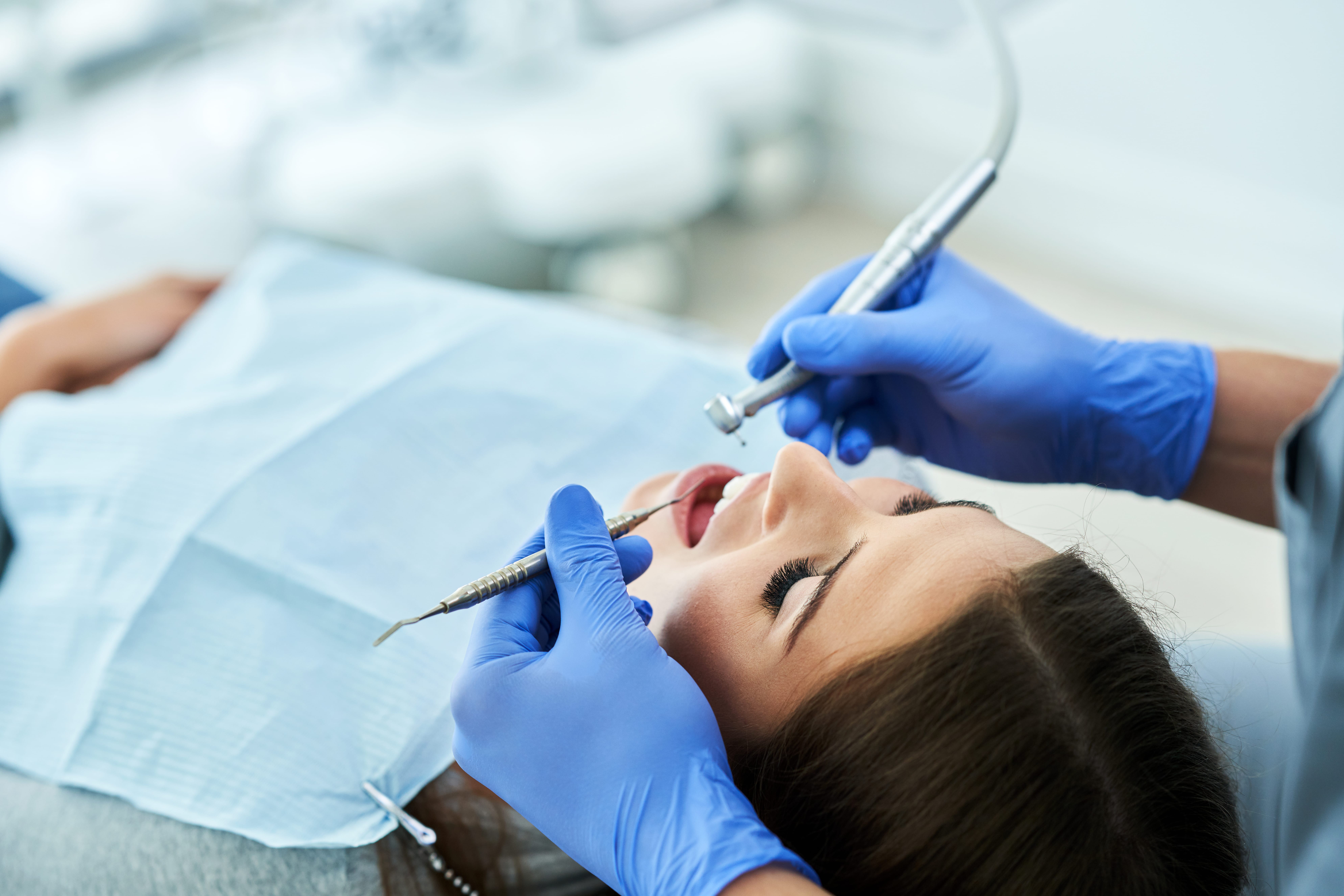 Why It’s Crucial to Keep Seeing Your  Dentist During Orthodontic Treatment